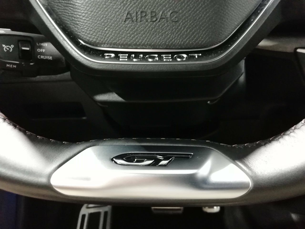 Foto Peugeot 3008 28