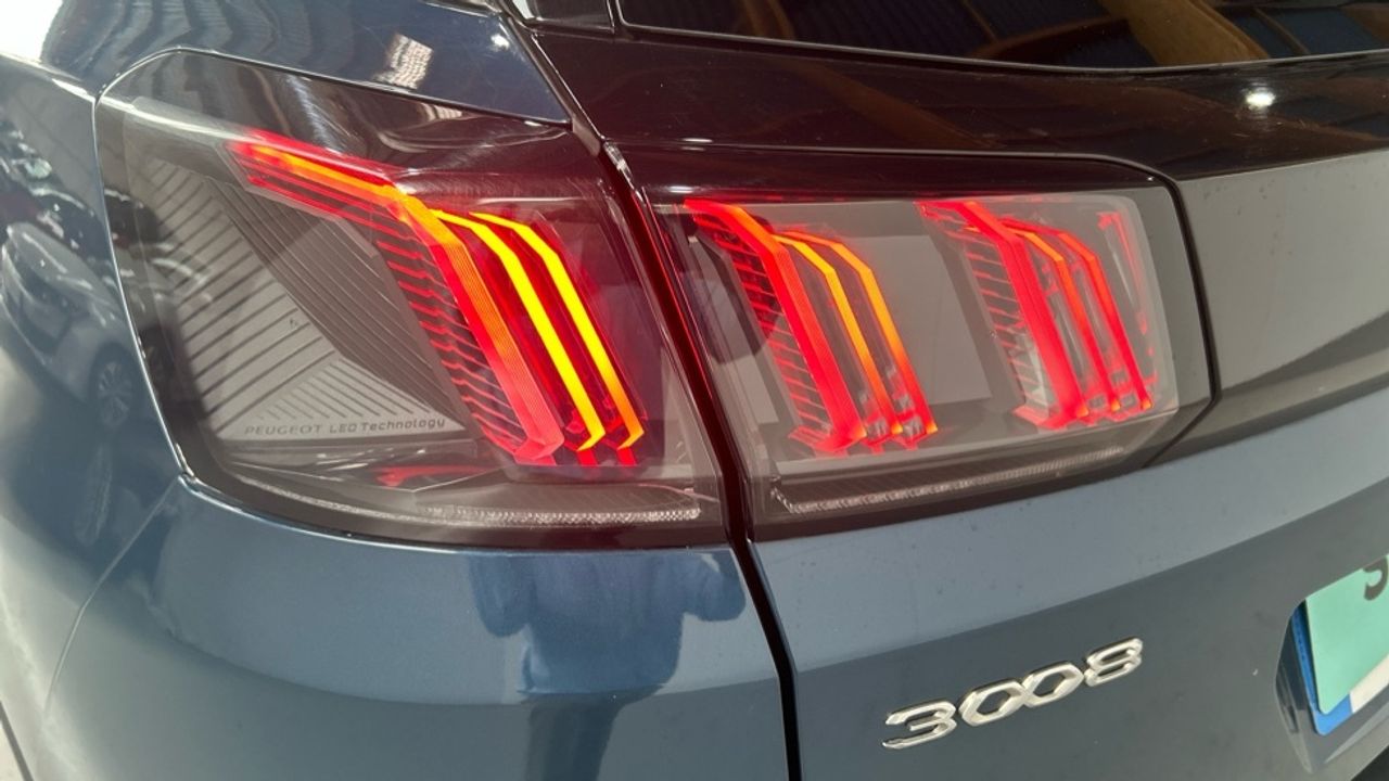 Foto Peugeot 3008 17