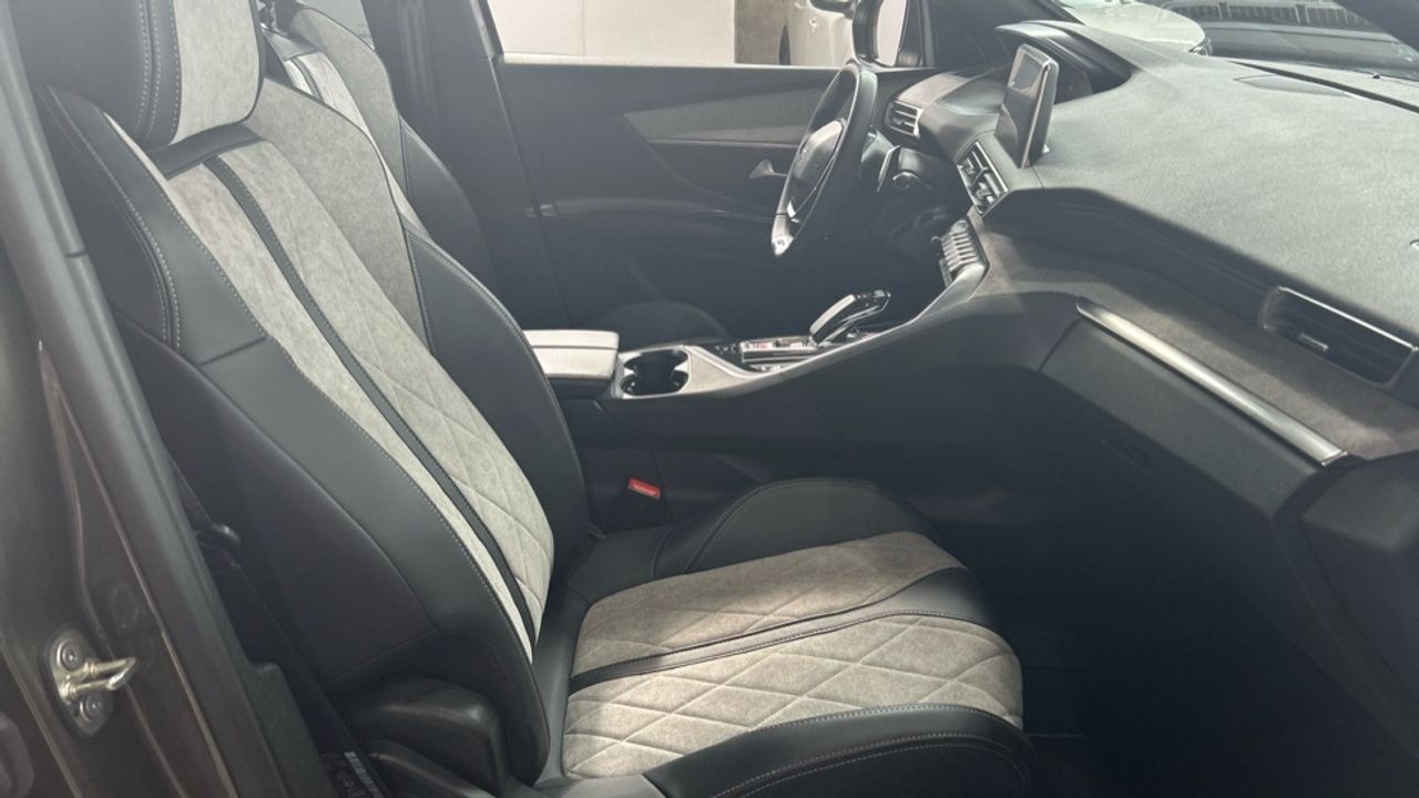 Foto Peugeot 3008 25