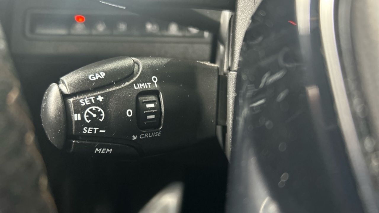 Foto Peugeot 3008 41