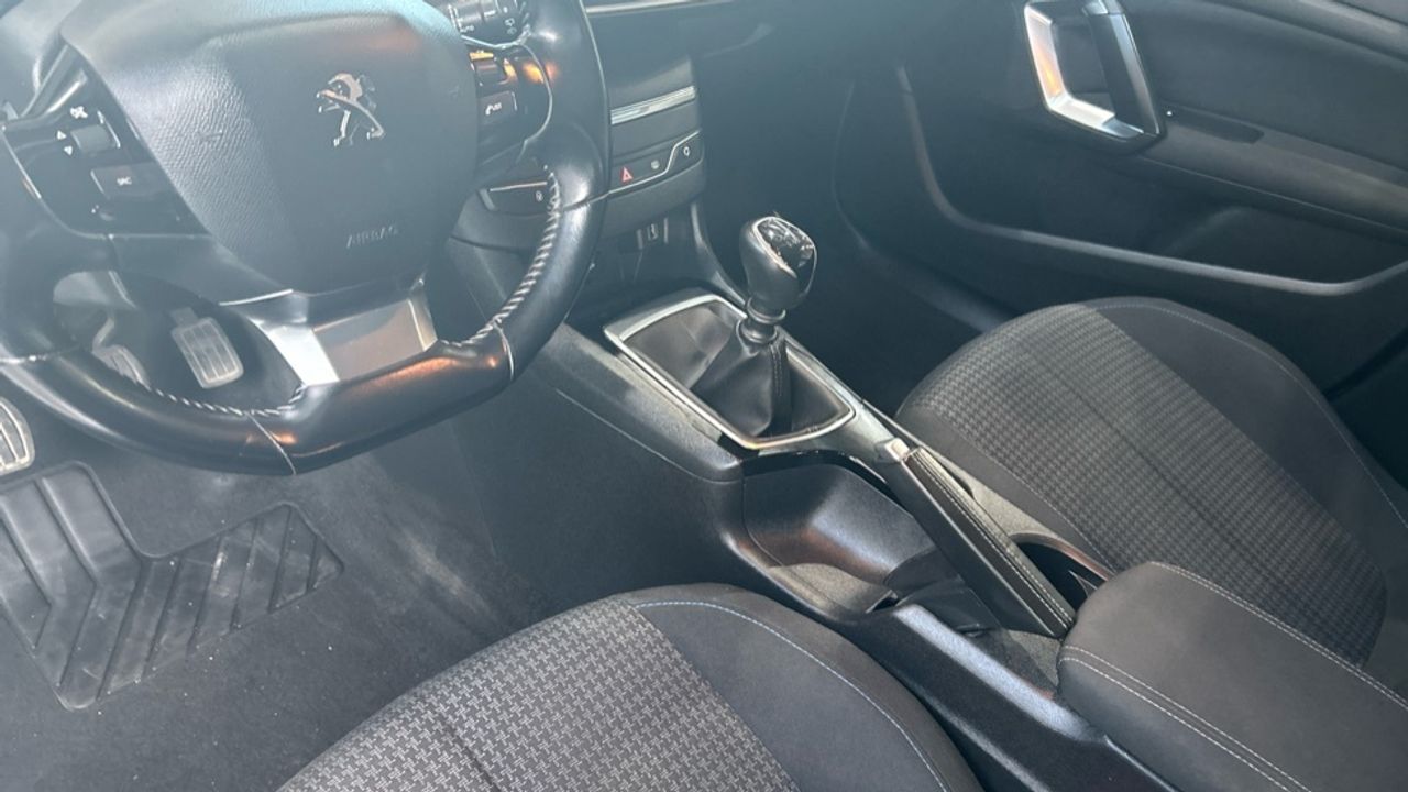Foto Peugeot 308 14