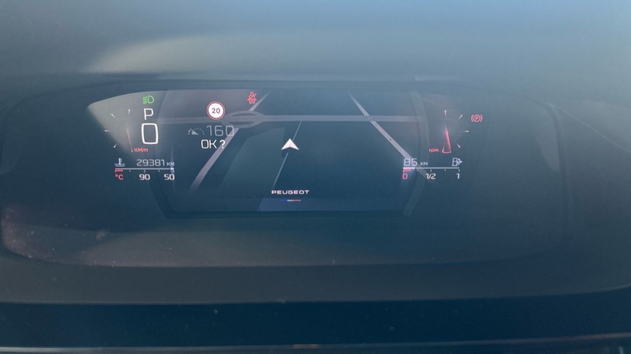 Foto Peugeot 408 10