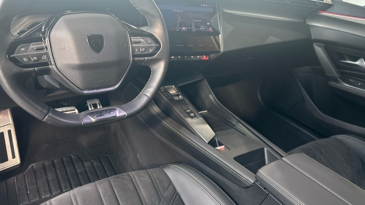 Foto Peugeot 408 21