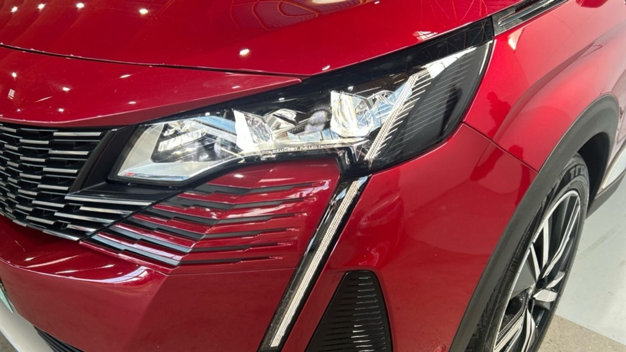 Foto Peugeot 5008 16