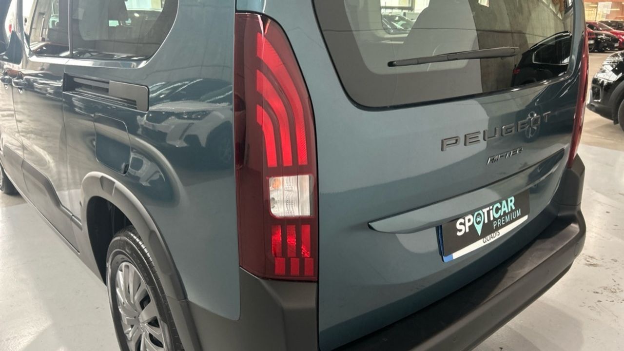 Foto Peugeot Rifter 17