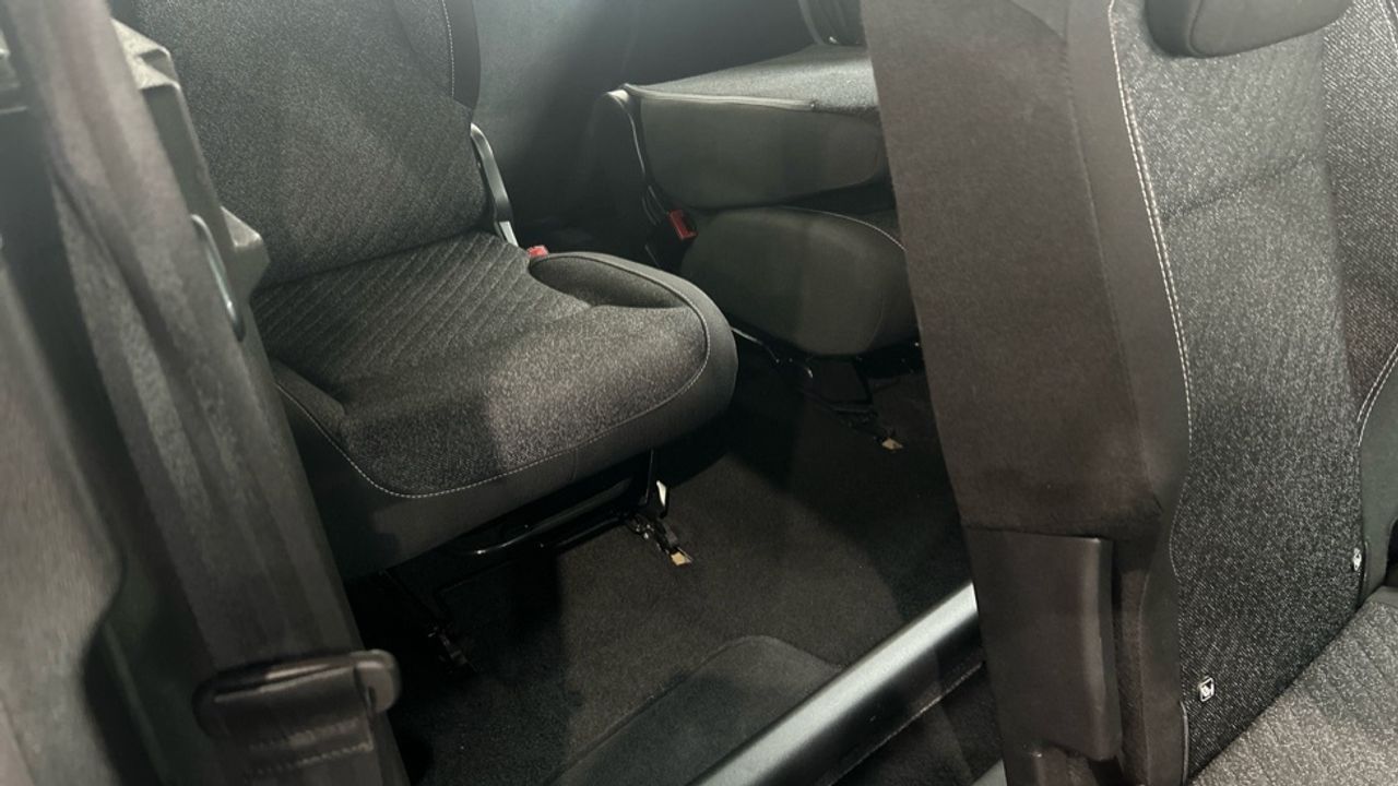 Foto Peugeot Rifter 25
