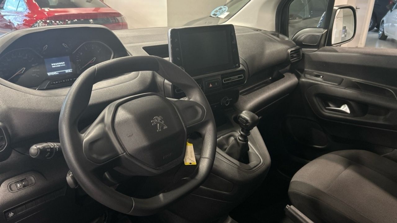 Foto Peugeot Rifter 21