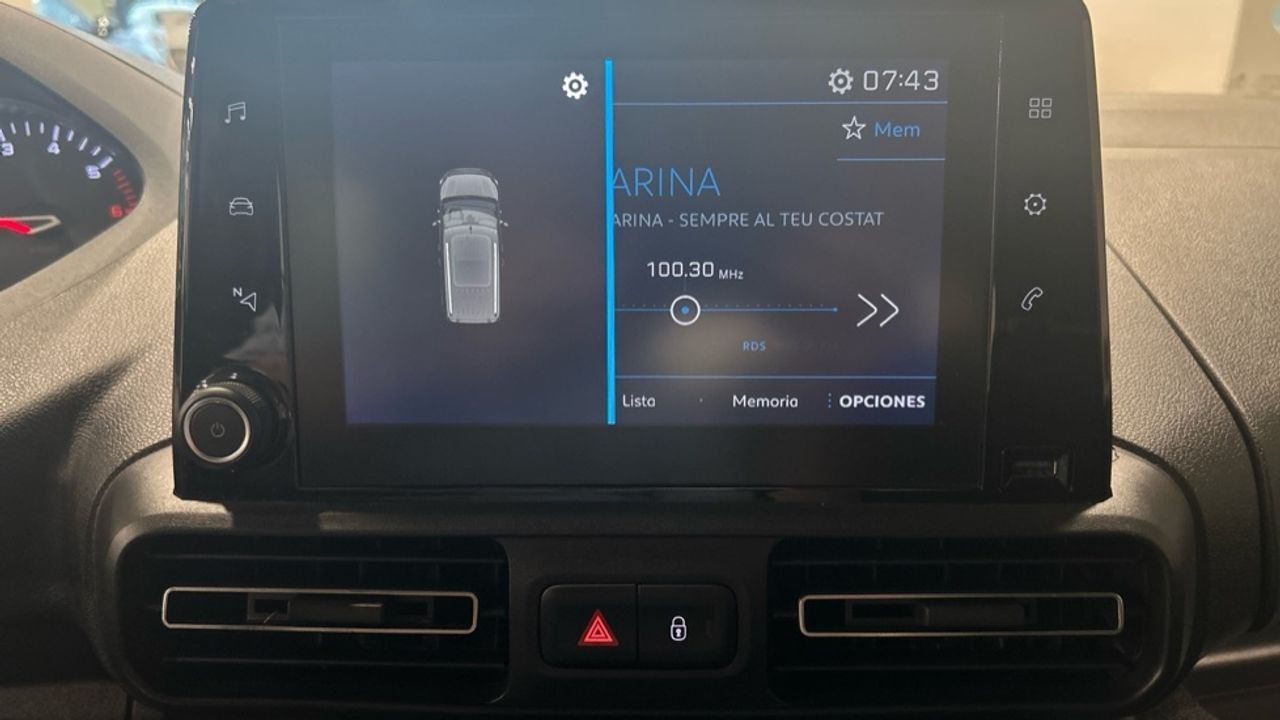 Foto Peugeot Rifter 25