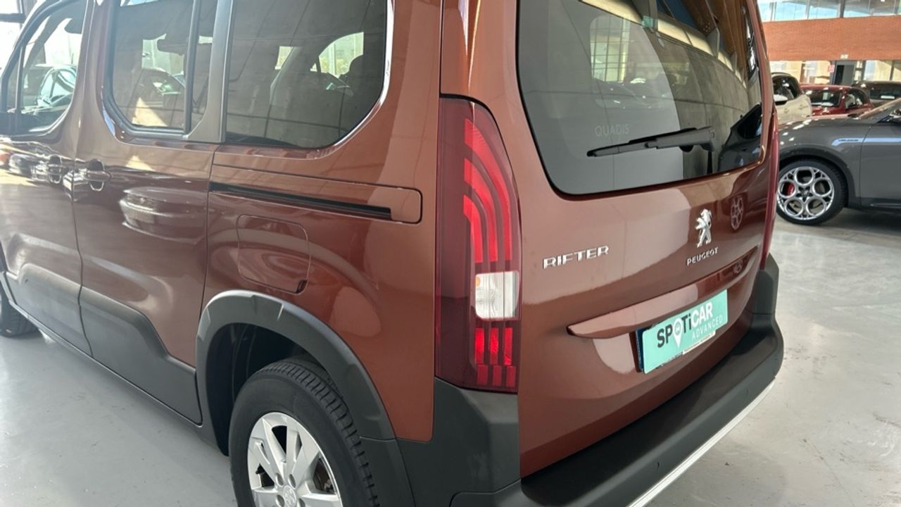 Foto Peugeot Rifter 17