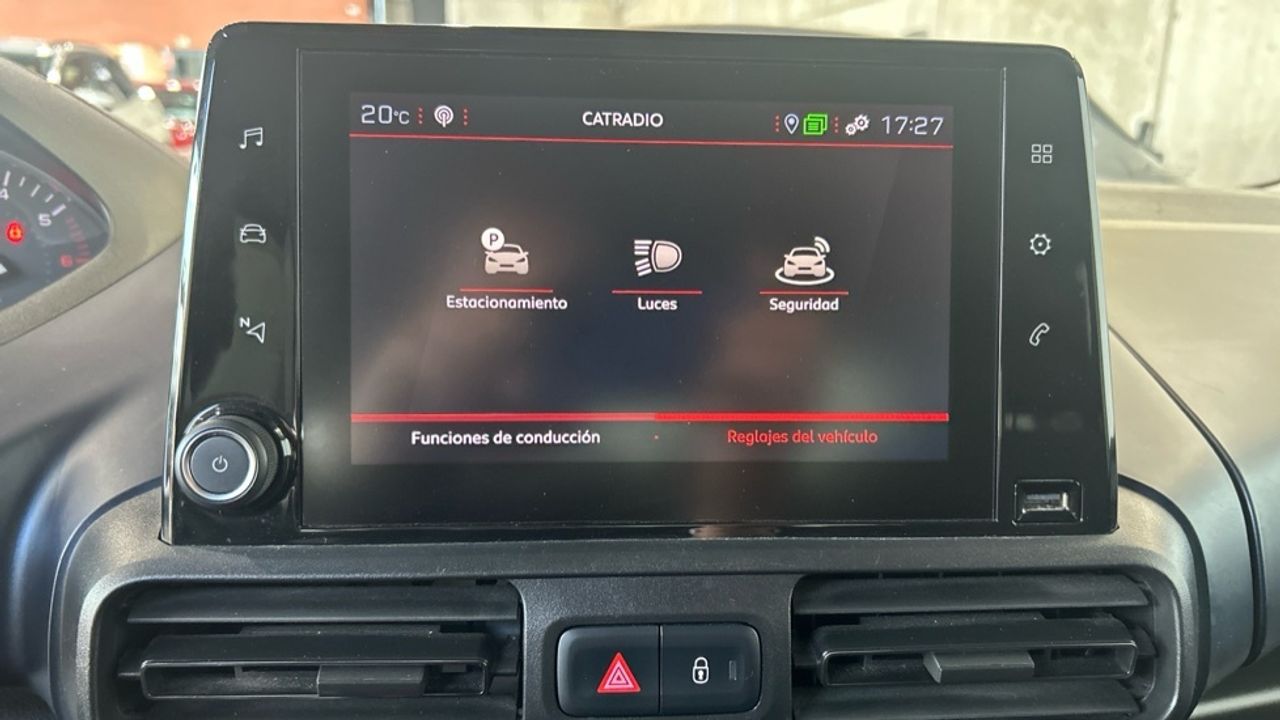 Foto Peugeot Rifter 36