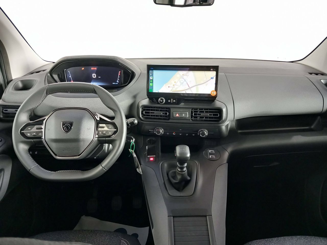 Foto Peugeot Rifter 8