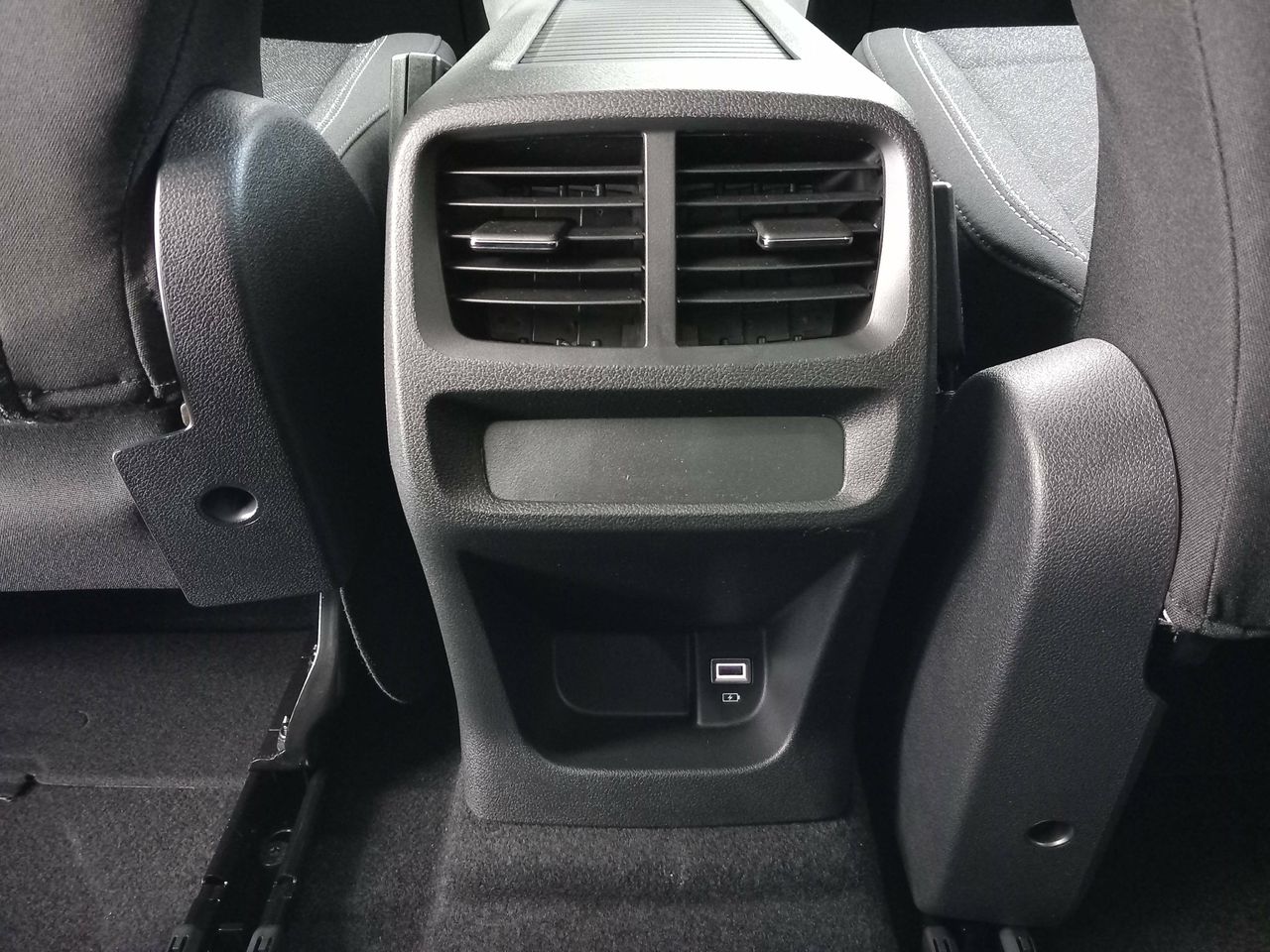Foto Peugeot Rifter 17