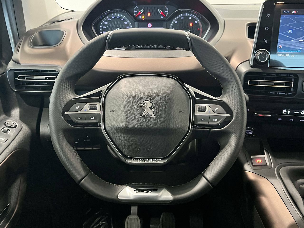 Foto Peugeot Rifter 29