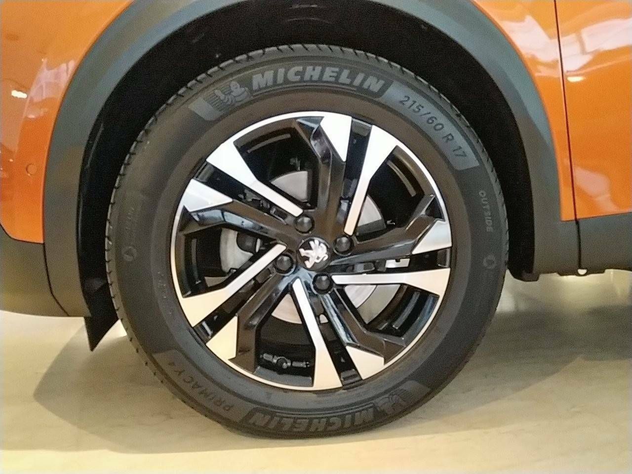 Foto Peugeot 2008 11