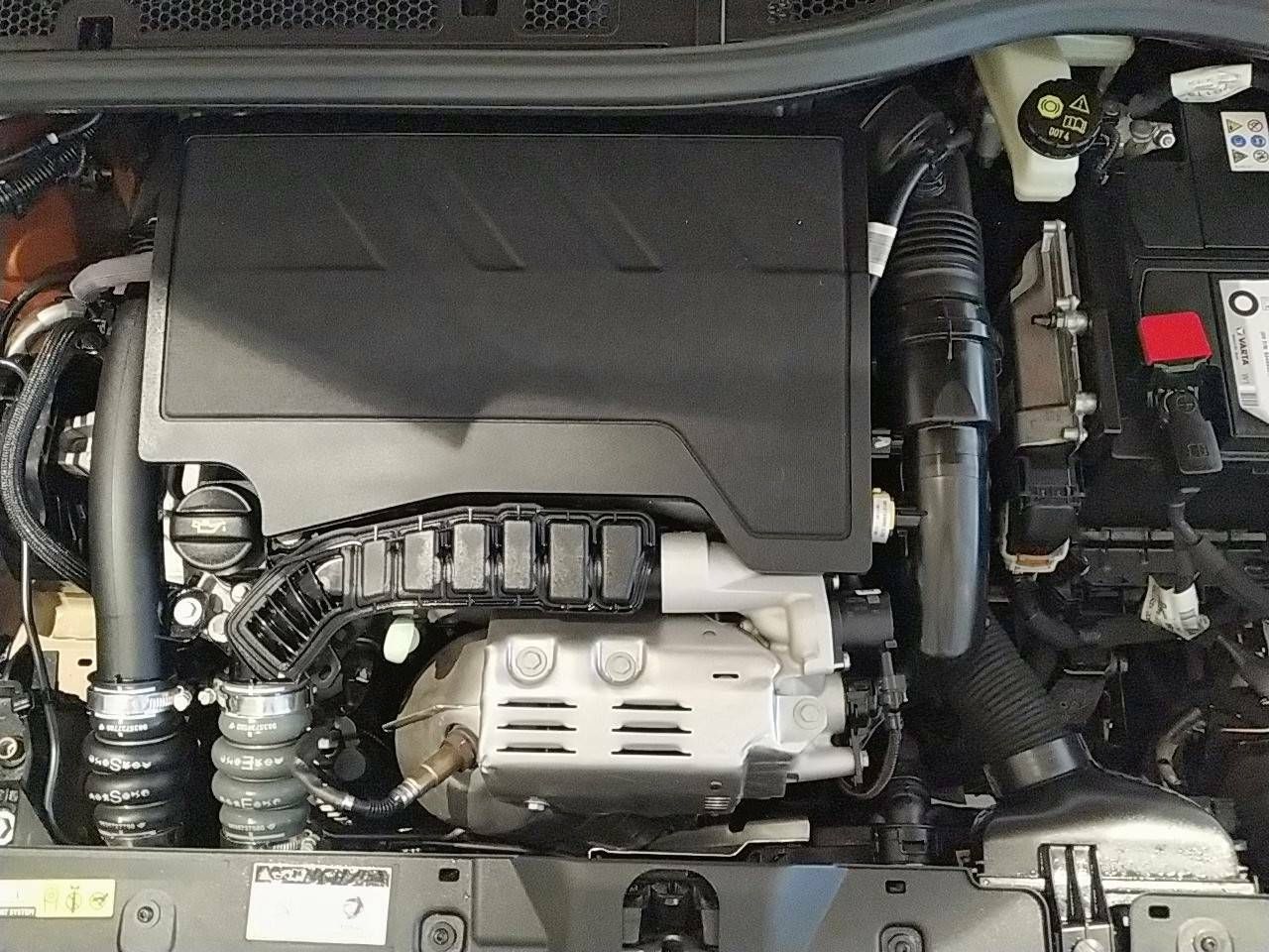 Foto Peugeot 2008 12