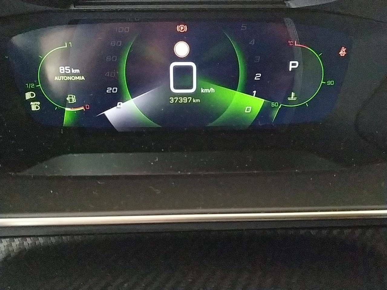 Foto Peugeot 2008 13