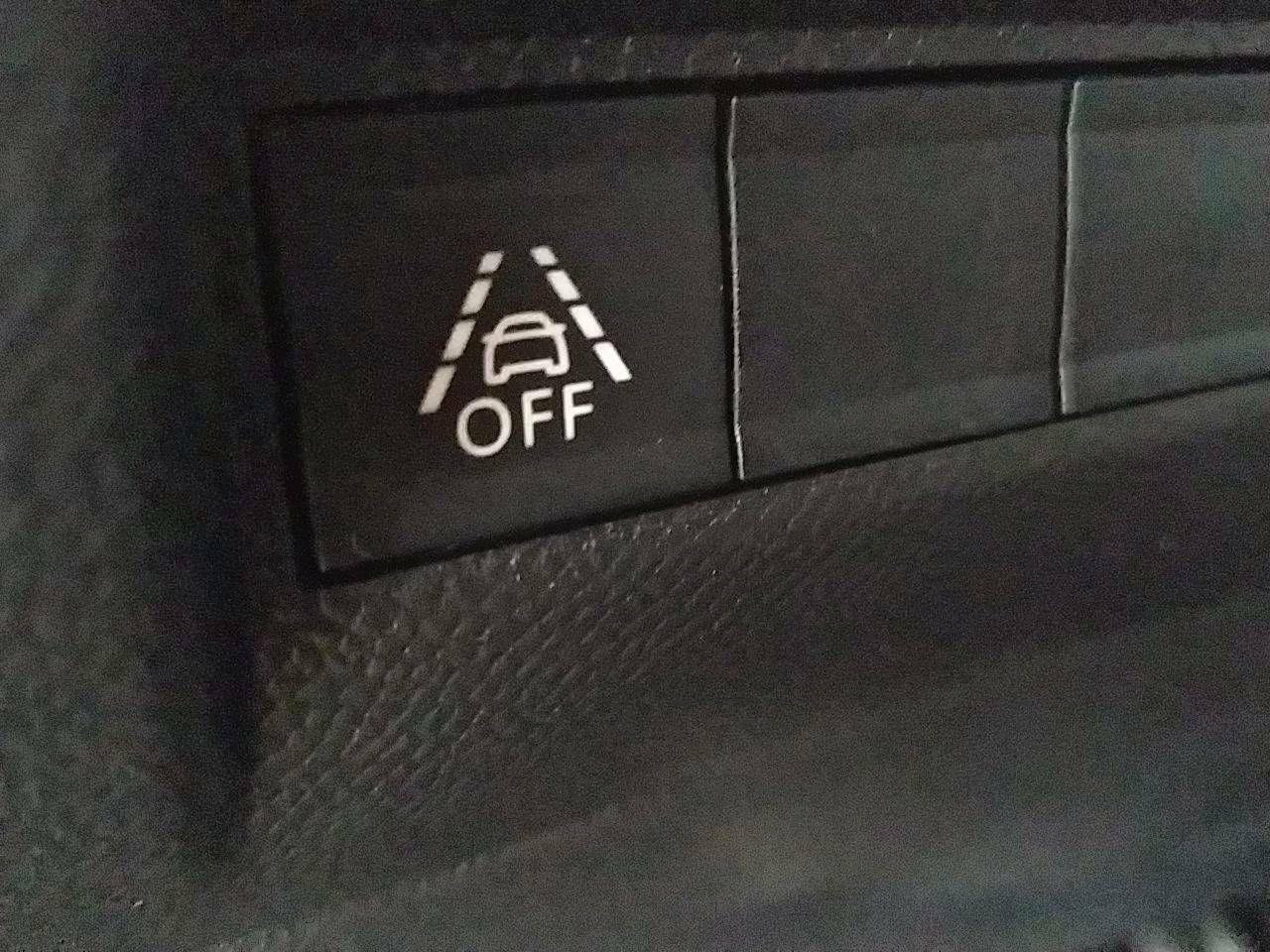 Foto Peugeot 2008 32