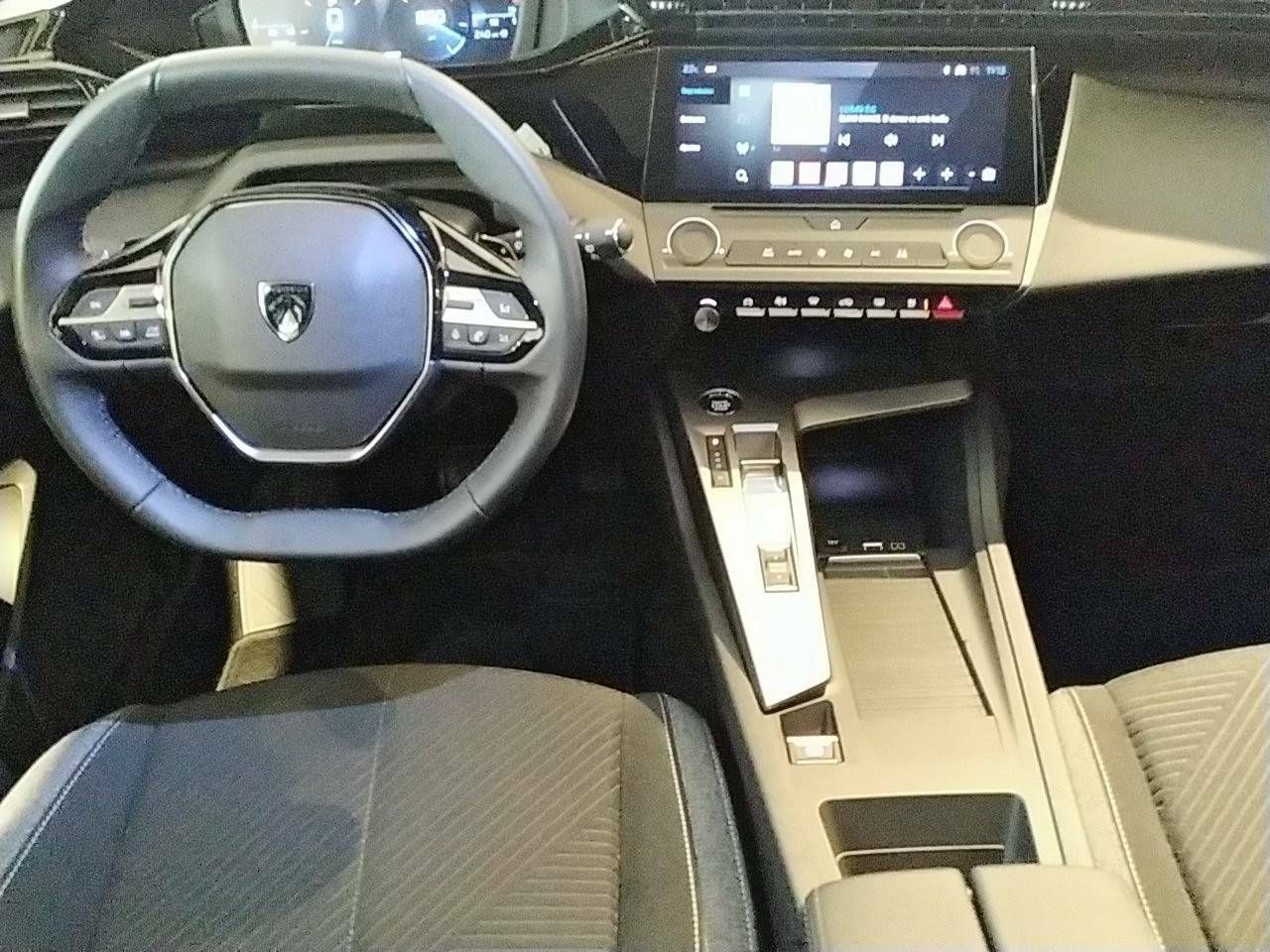Foto Peugeot 308 8