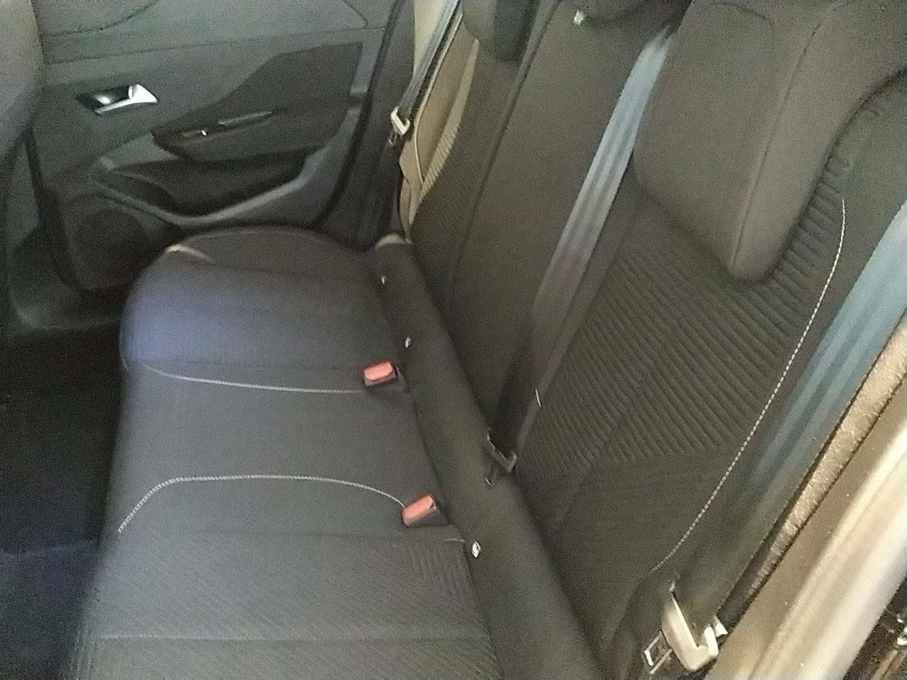 Foto Peugeot 308 10