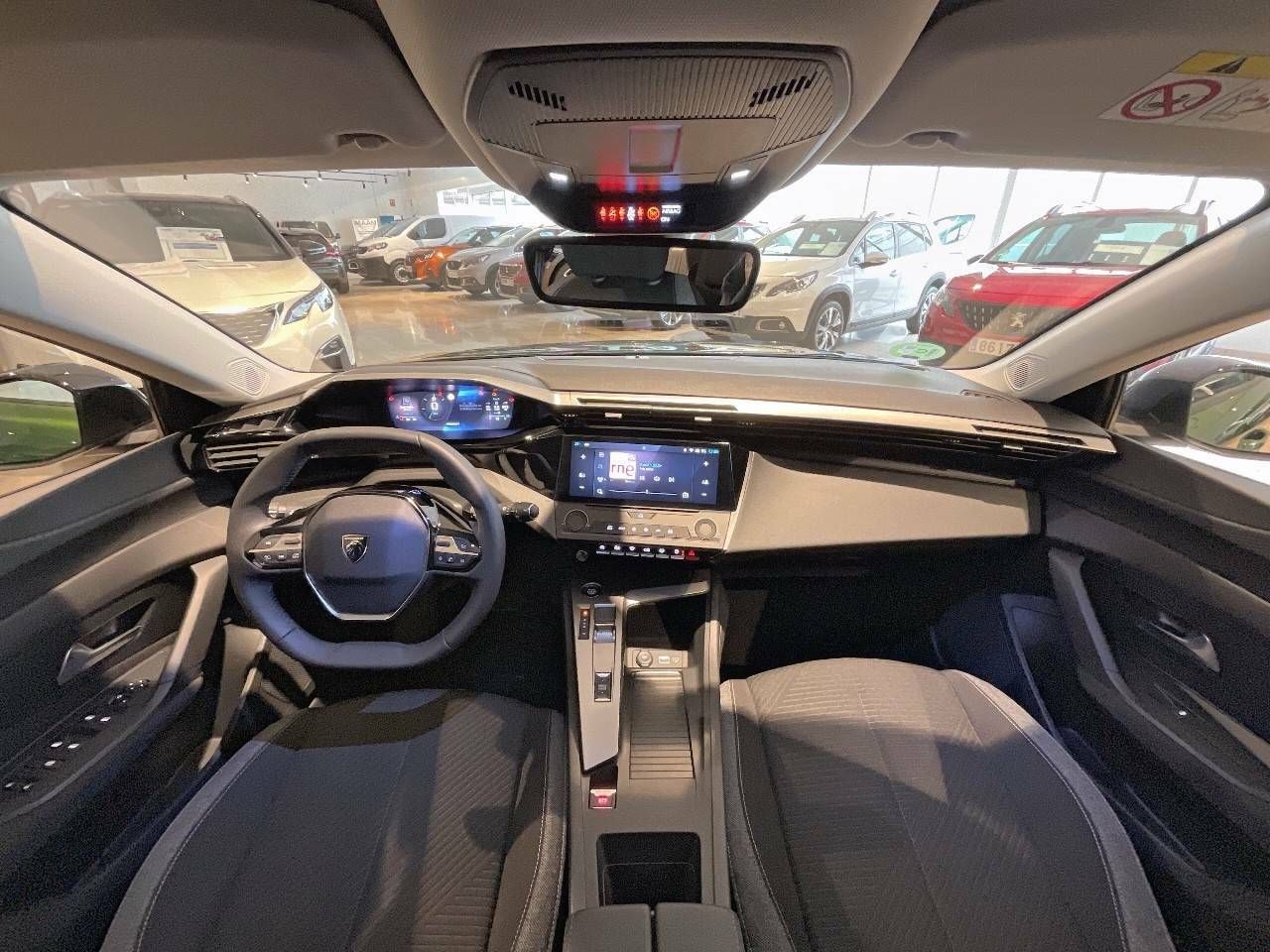 Foto Peugeot 308 8