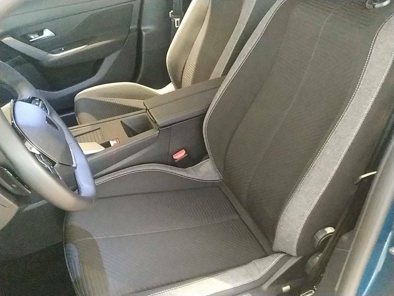 Foto Peugeot 308 9