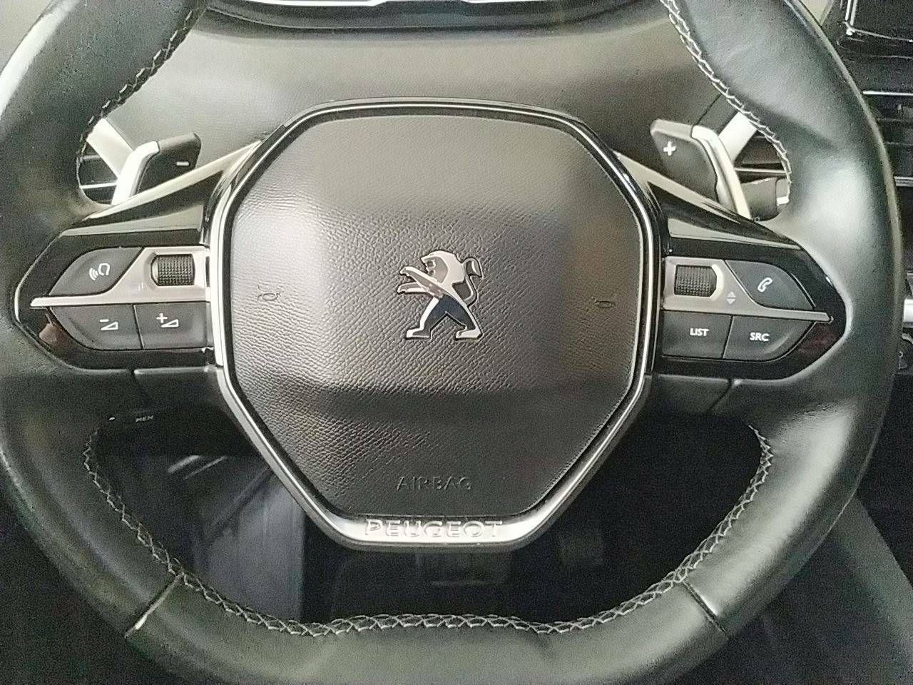 Foto Peugeot 5008 22
