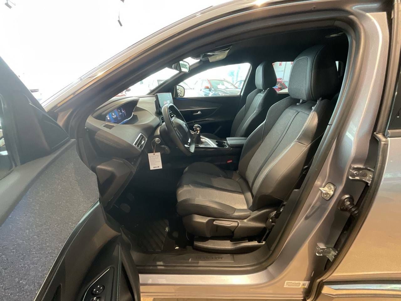 Foto Peugeot 5008 9