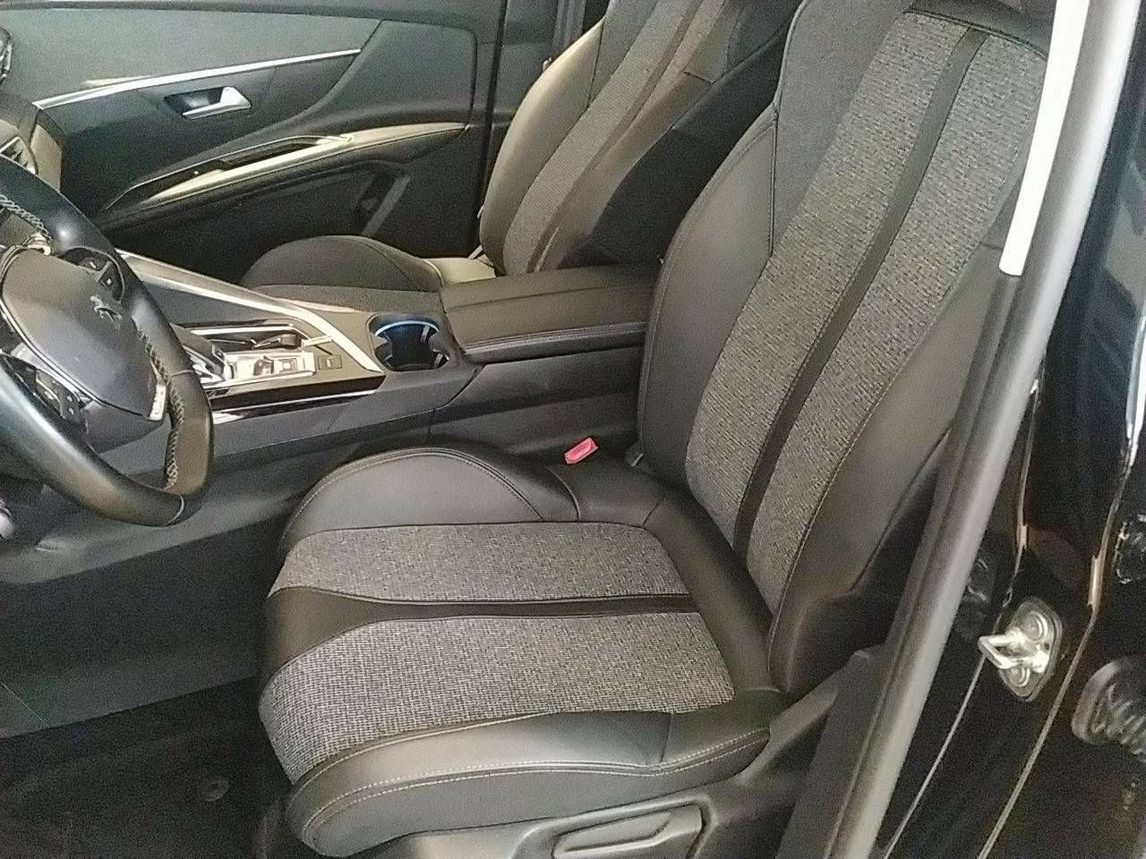 Foto Peugeot 5008 9