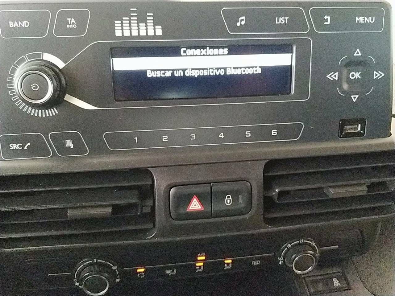 Foto Peugeot Rifter 15