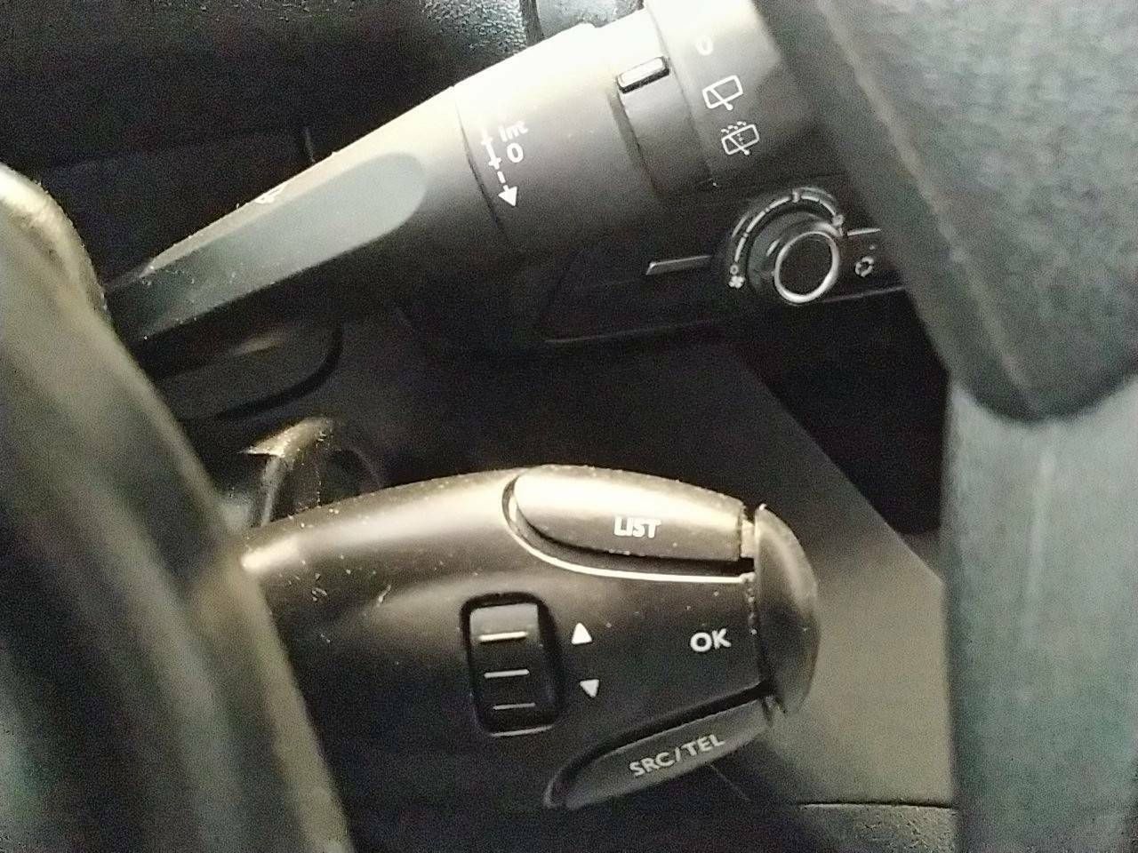 Foto Peugeot Rifter 19