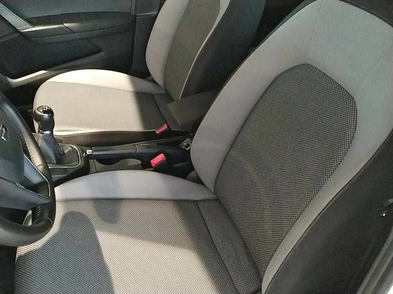 Foto Seat Ibiza 9