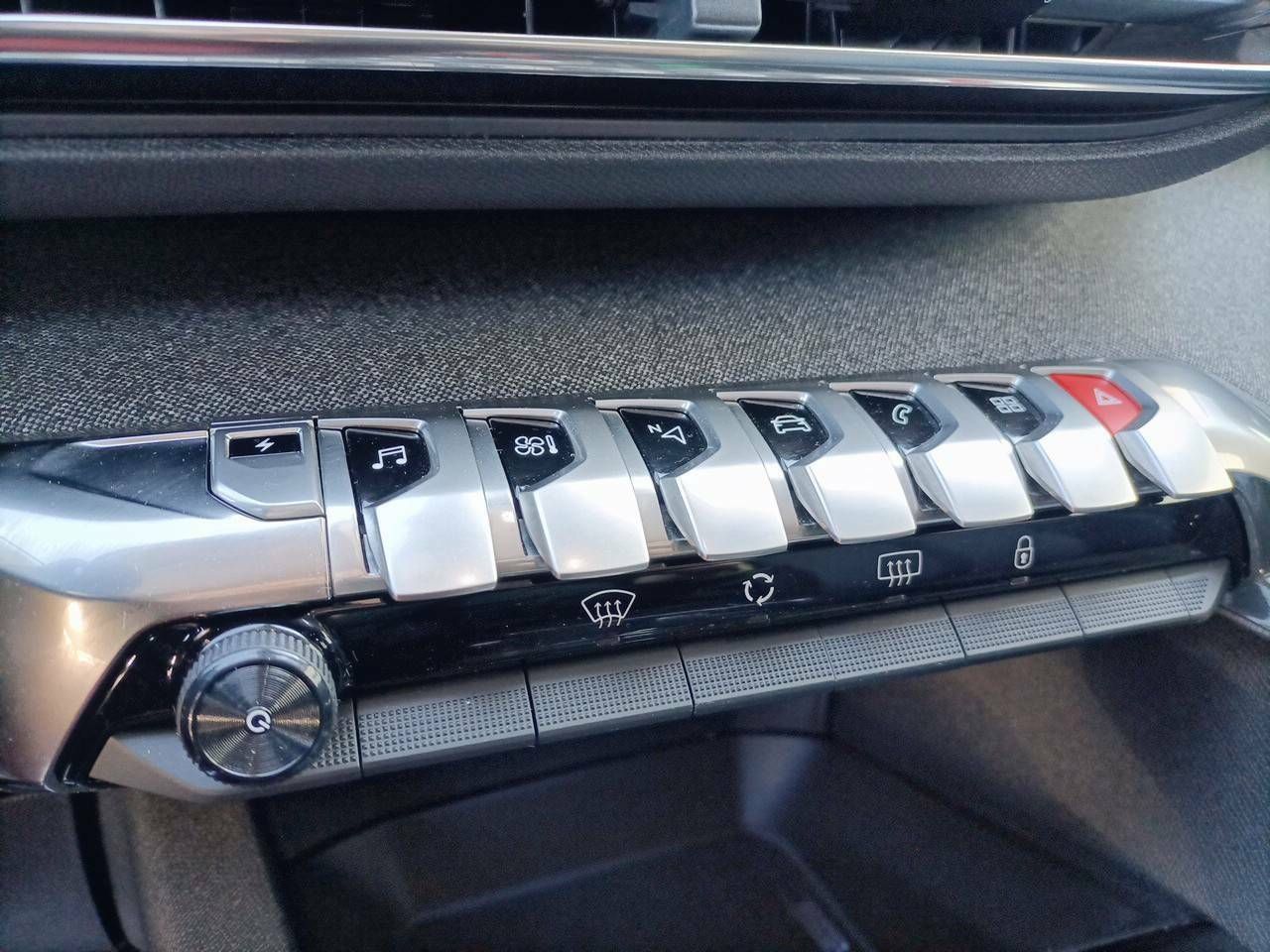 Foto Peugeot 3008 12