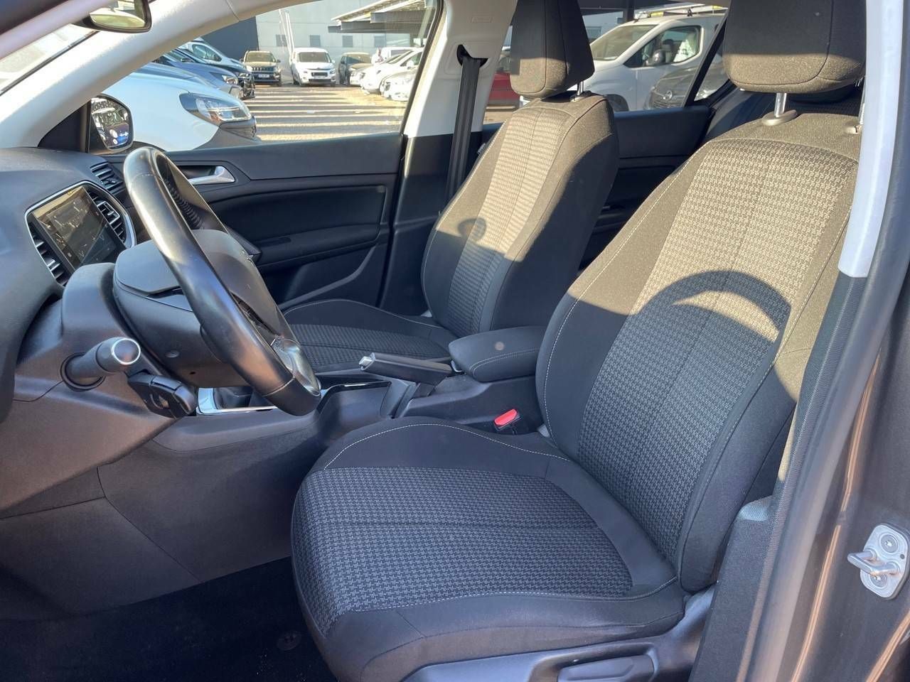 Foto Peugeot 308 9