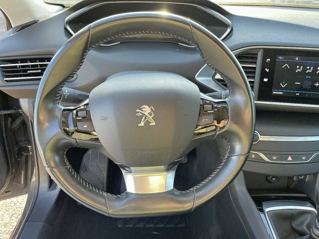 Foto Peugeot 308 13