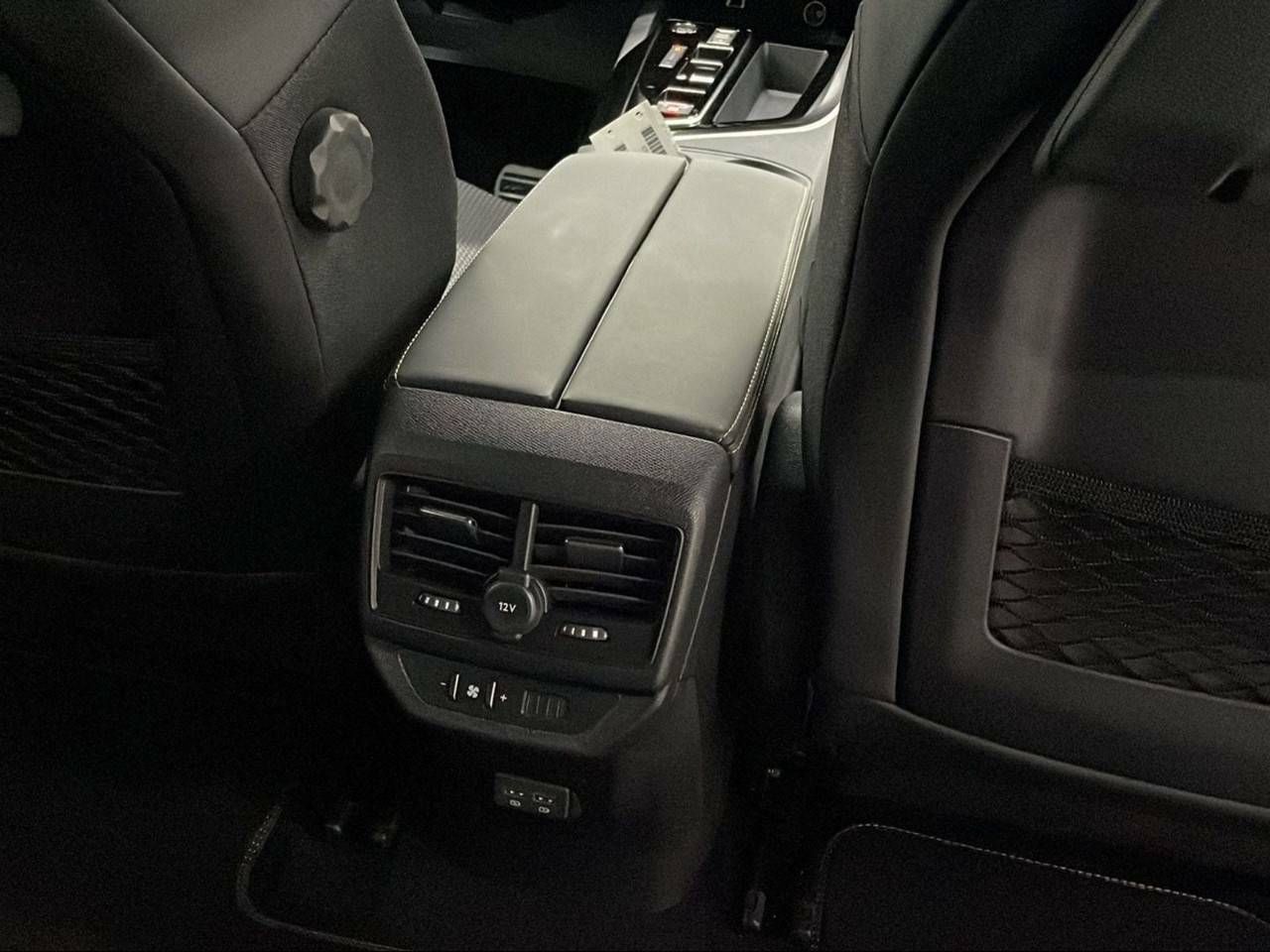 Foto Peugeot 5008 13