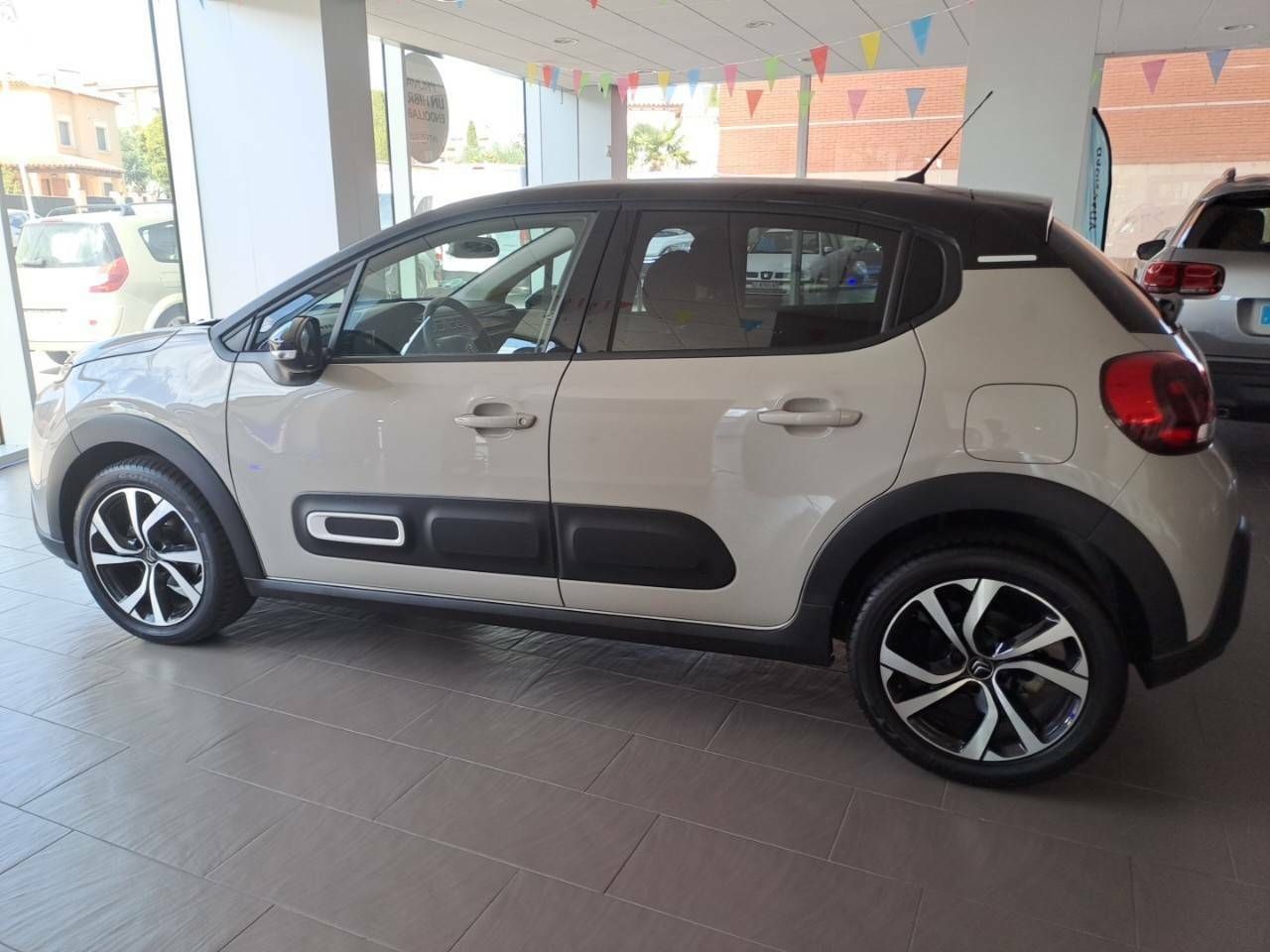 Foto Citroën C3 24