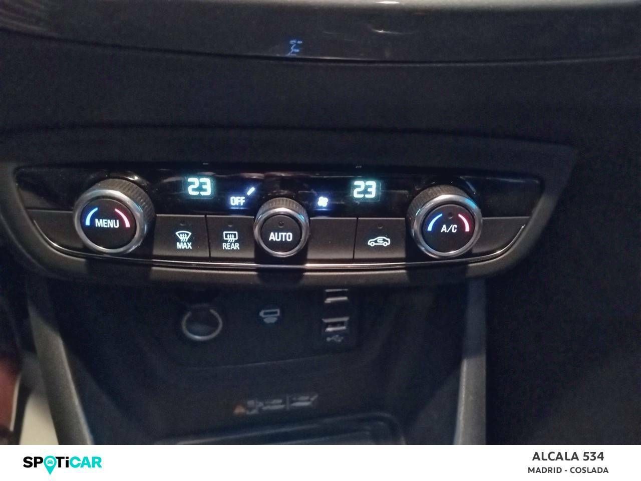 Foto Opel CrossLand 15