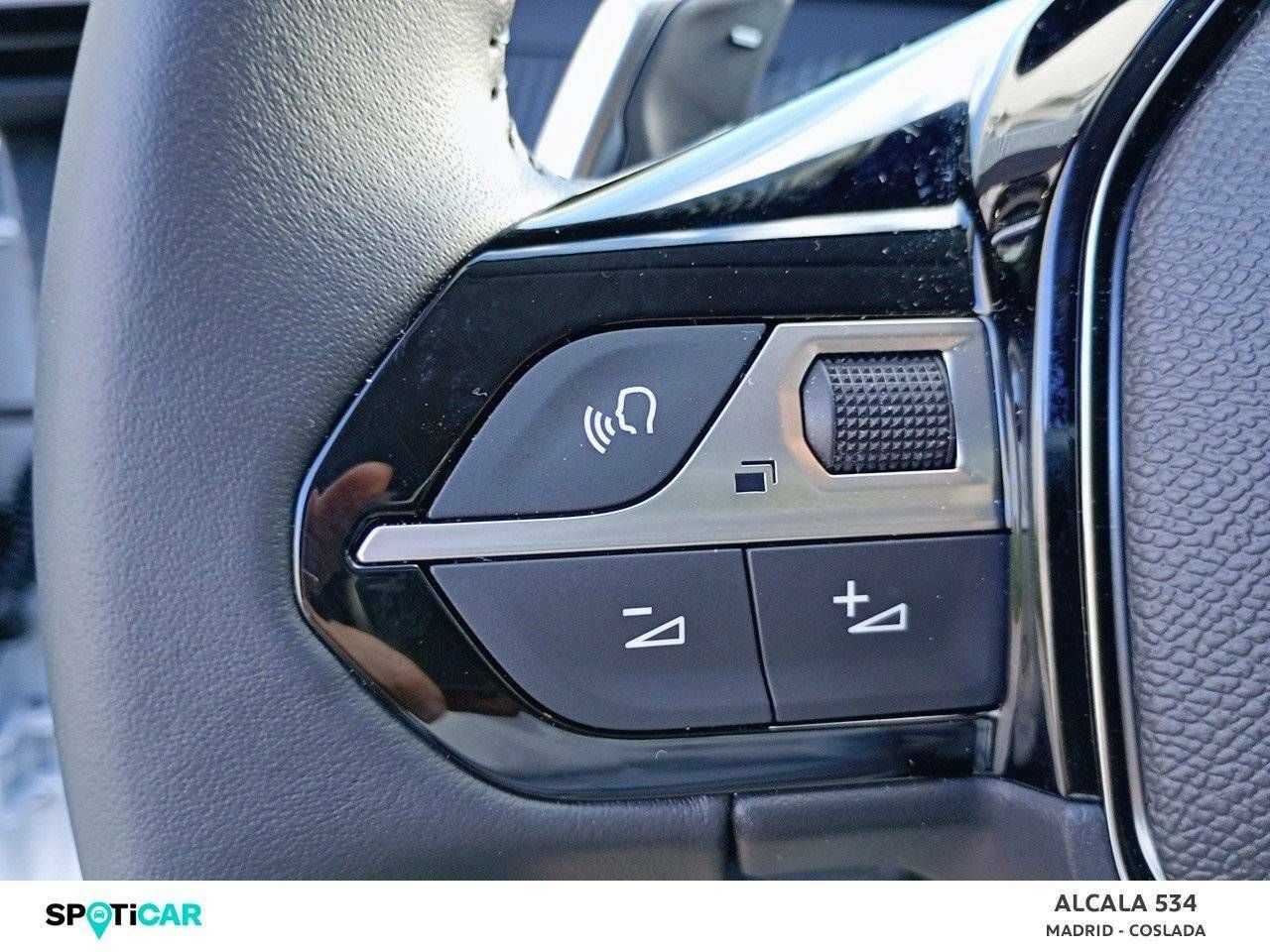 Foto Peugeot 208 14