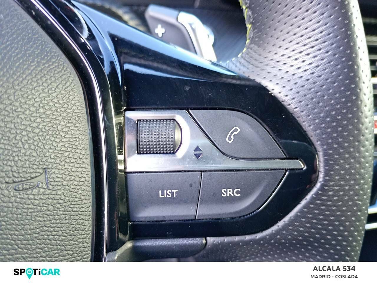 Foto Peugeot 208 14