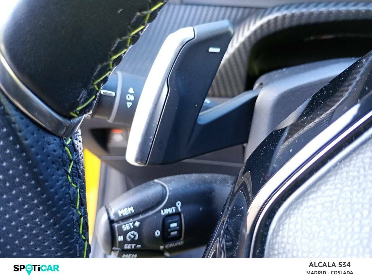 Foto Peugeot 208 15