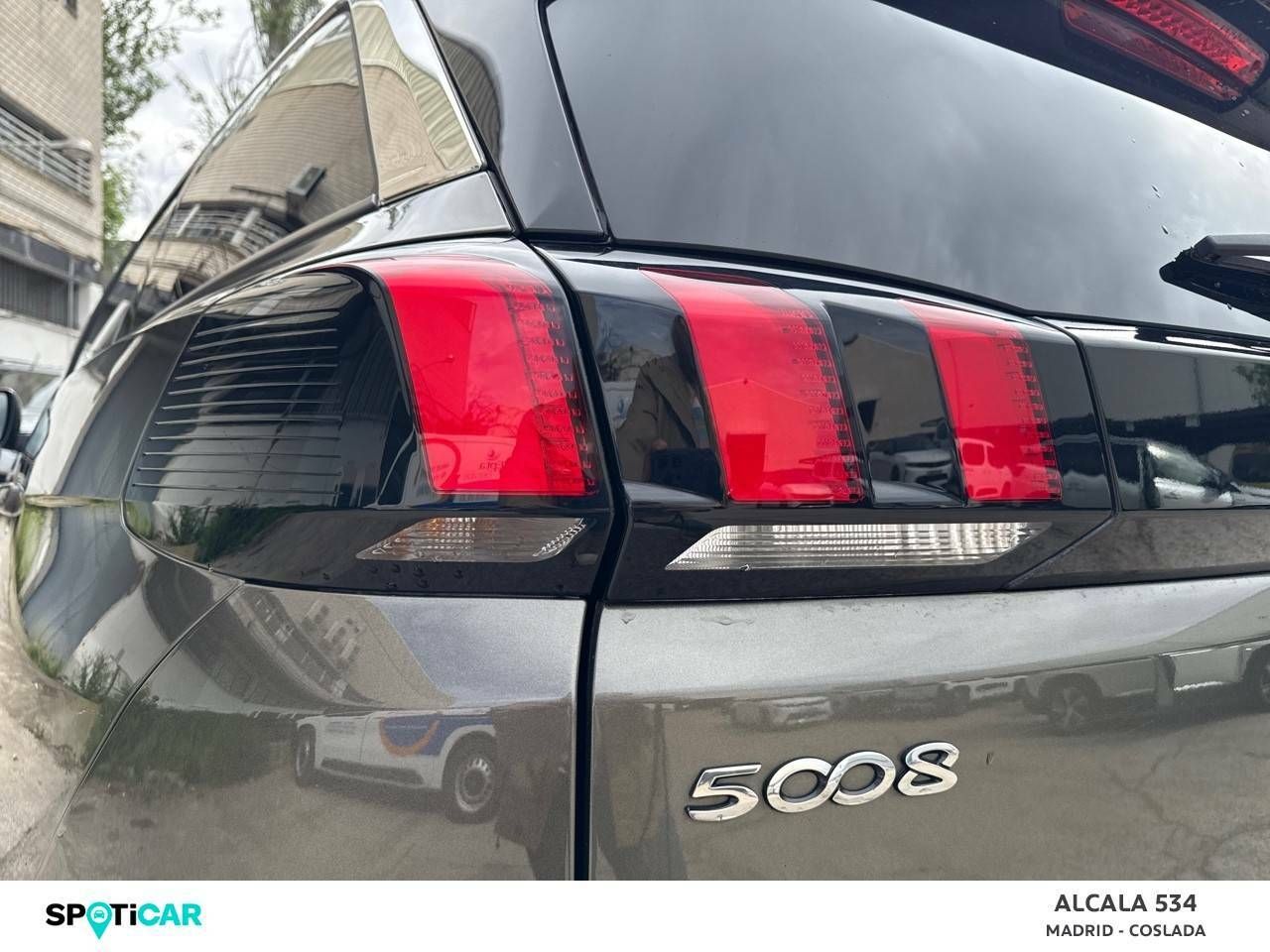 Foto Peugeot 5008 21