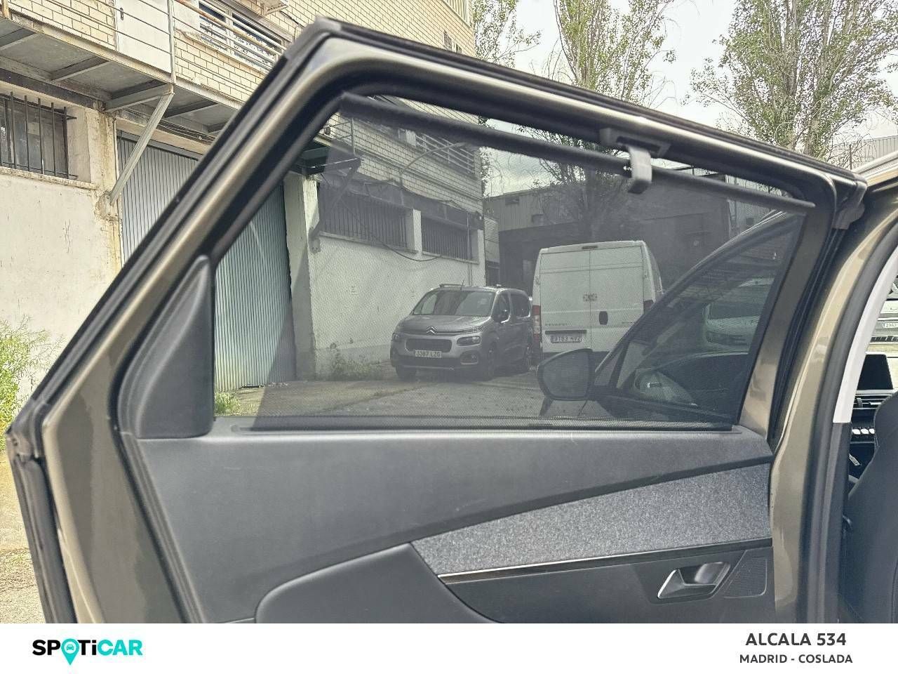 Foto Peugeot 5008 23