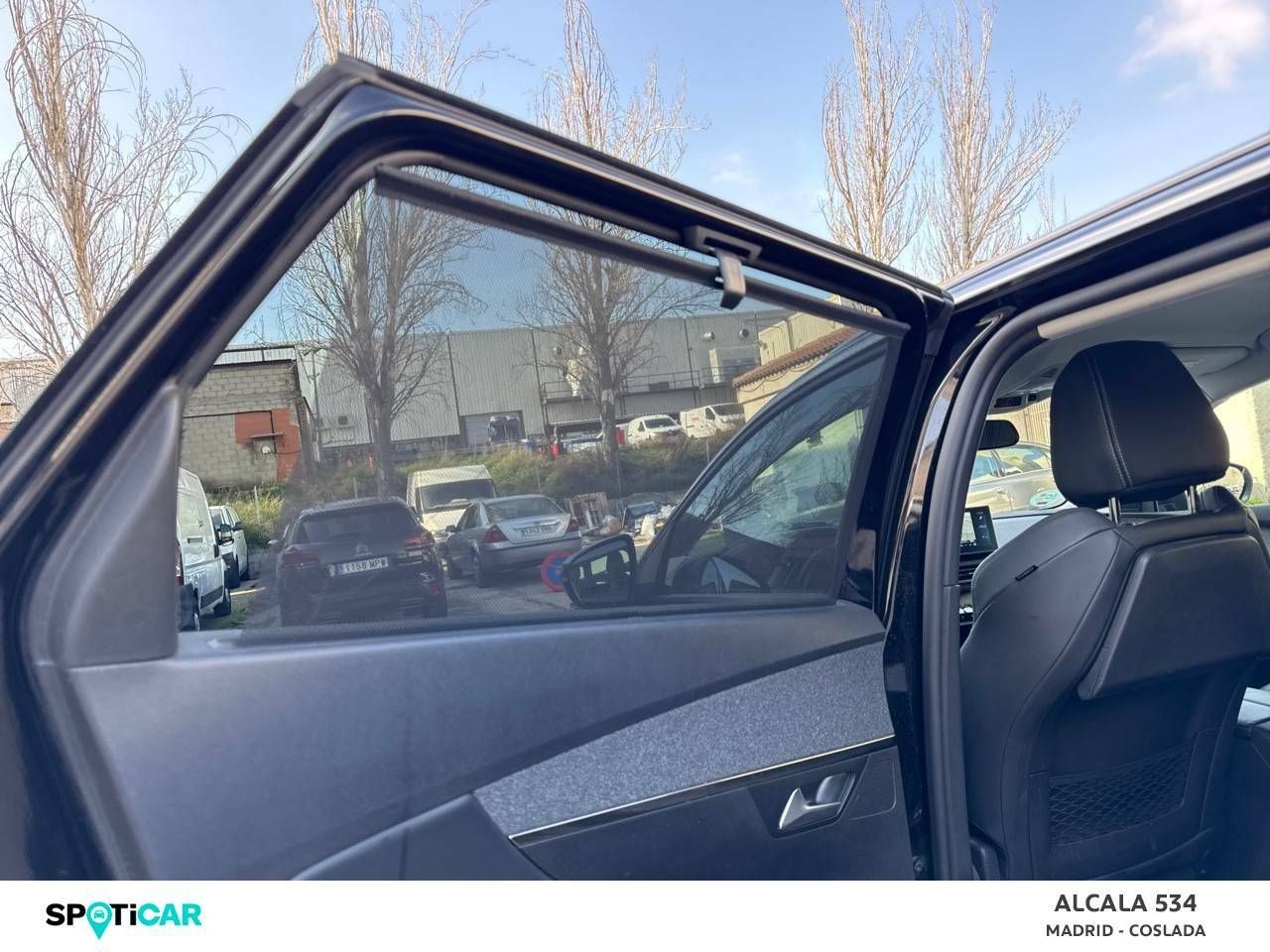 Foto Peugeot 5008 24