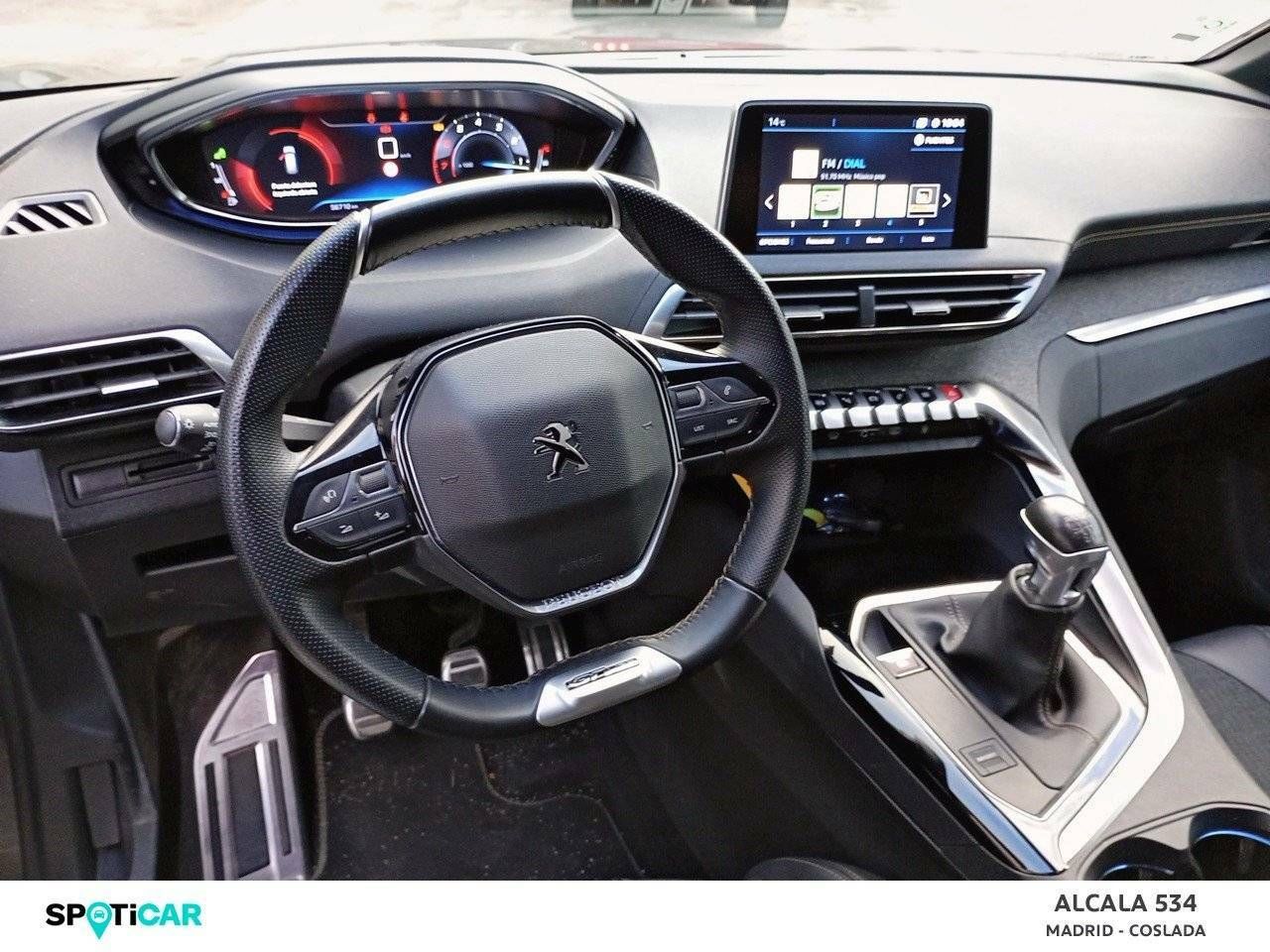 Foto Peugeot 5008 8
