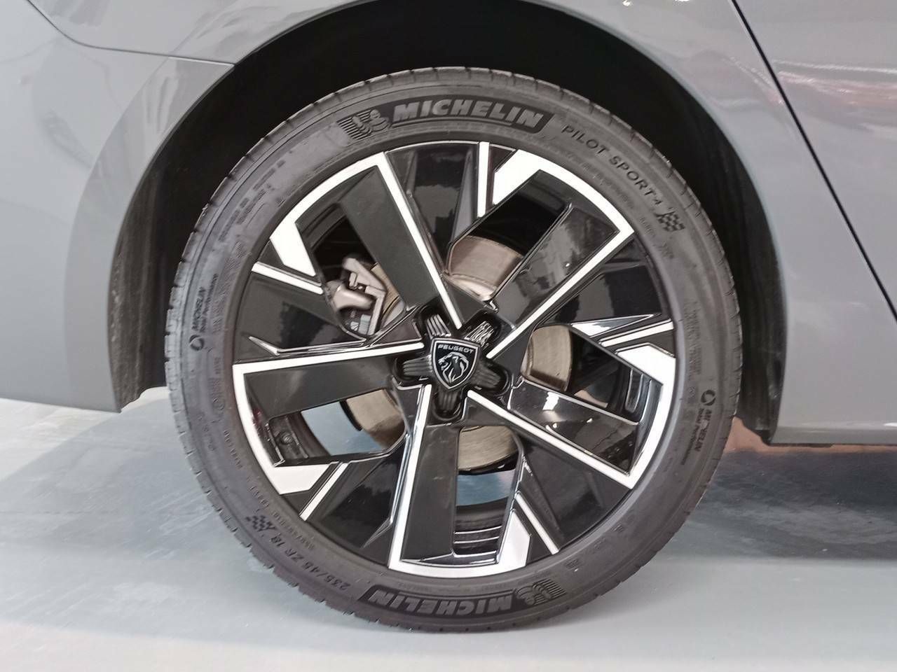 Foto Peugeot 508 11