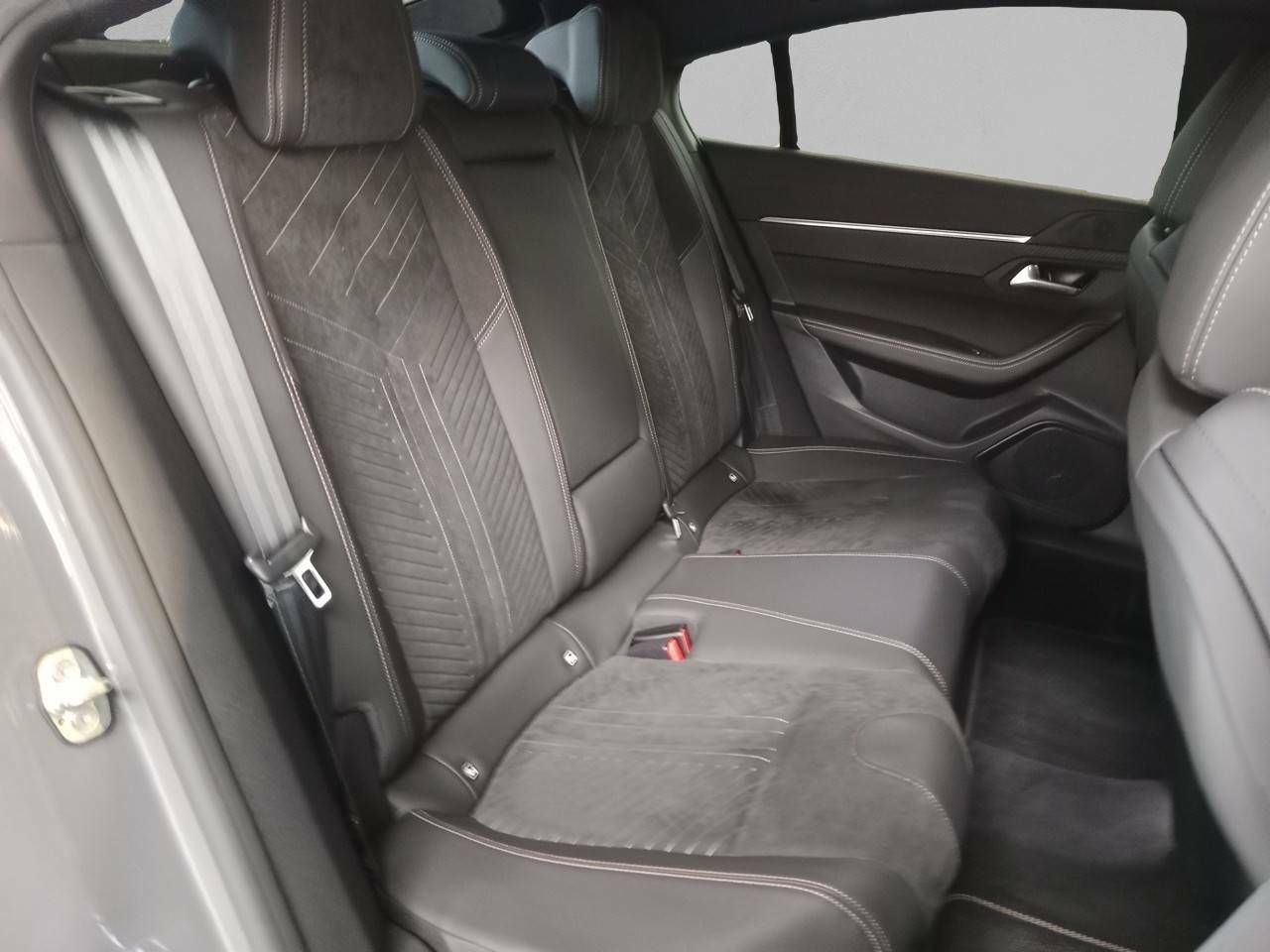 Foto Peugeot 508 13