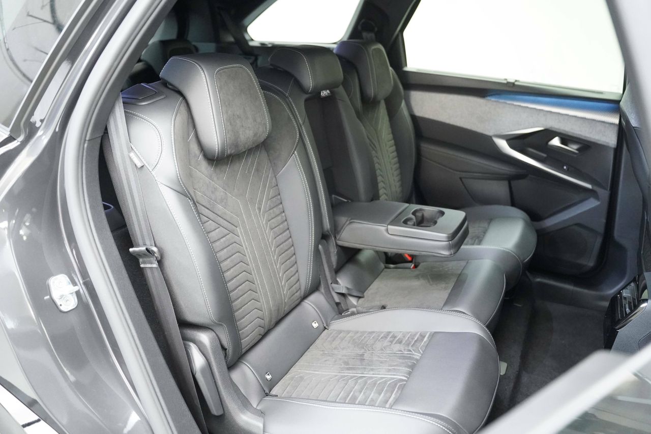 Foto Peugeot 5008 21