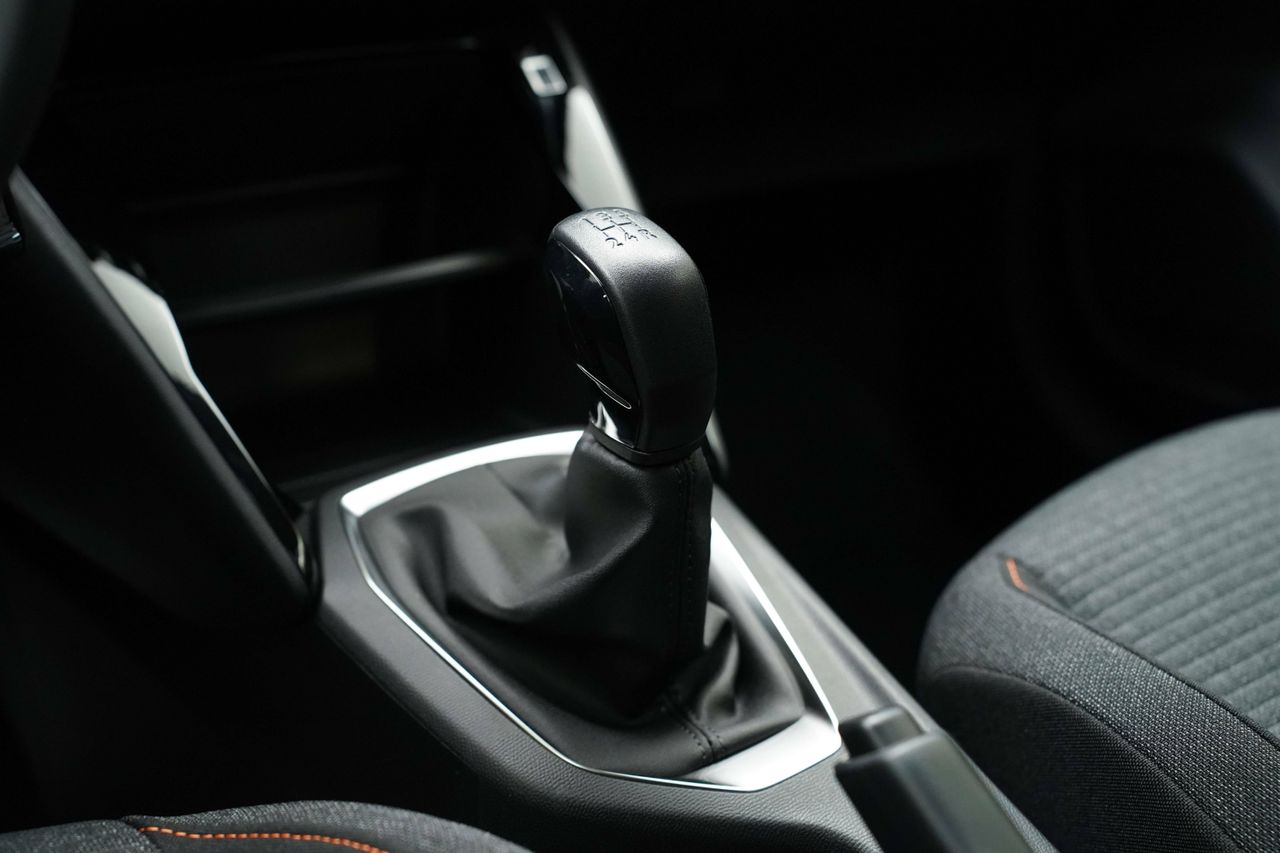 Foto Peugeot 208 25