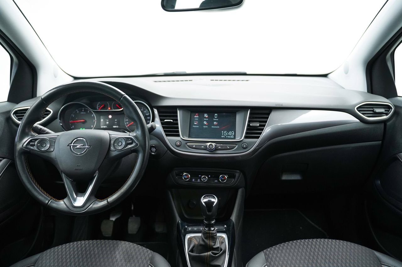 Foto Opel Crossland X 10