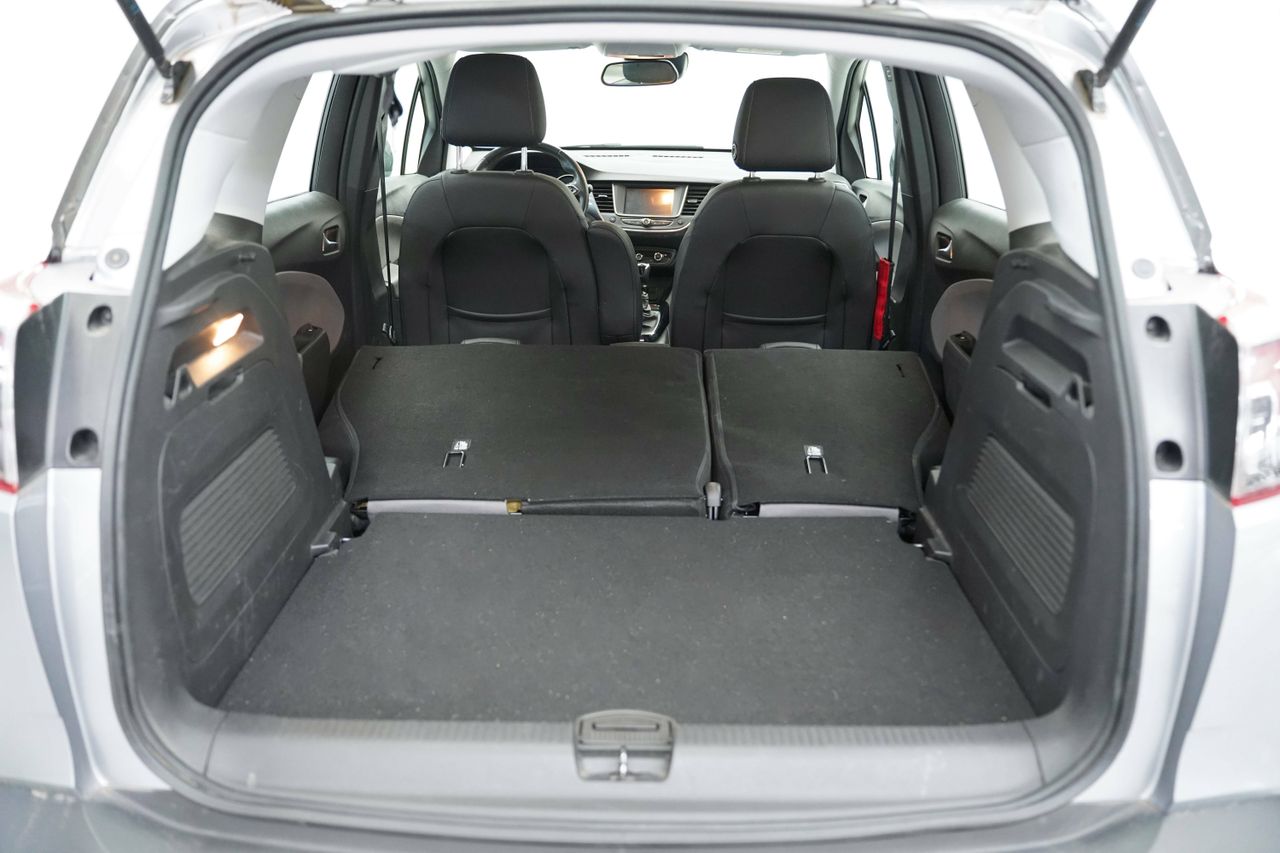 Foto Opel Crossland X 13